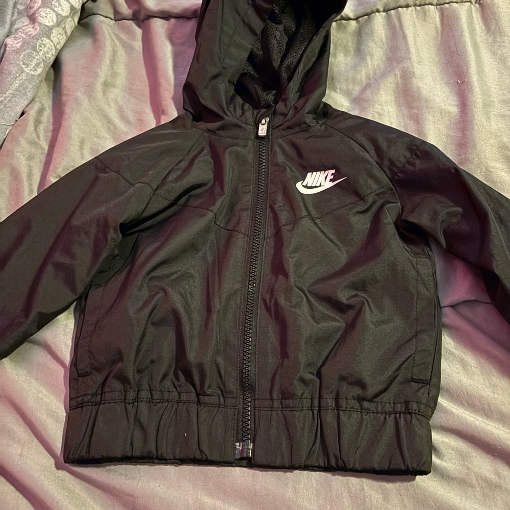 Kids Black Nike Jacket in size 2T - Picture 1 of 7